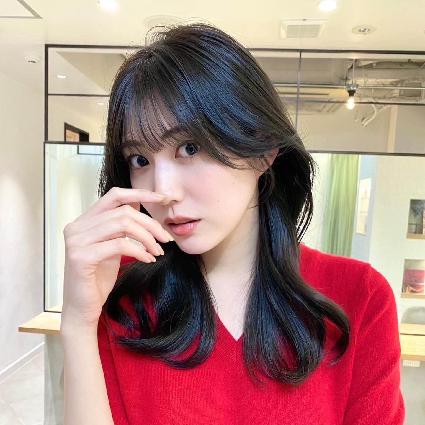 高颜值御姐《岩崎名美》写真美照 美腿看的心好痒痒啊 - 探享社